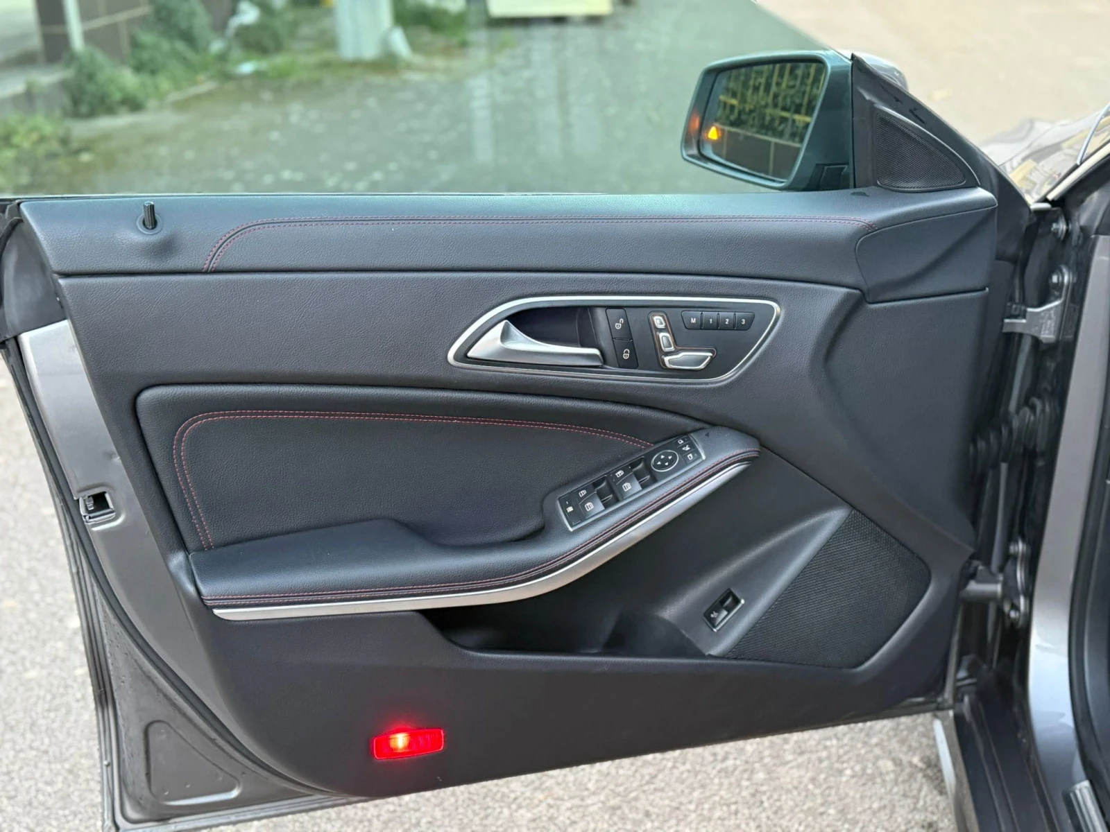 Mercedes-Benz CLA 200 SW Automatic Premium, снимка 13 - Автомобили и джипове - 53816732