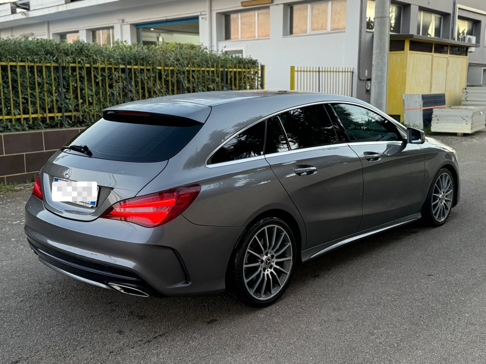 Mercedes-Benz CLA 200 SW Automatic Premium, снимка 3 - Автомобили и джипове - 53816732