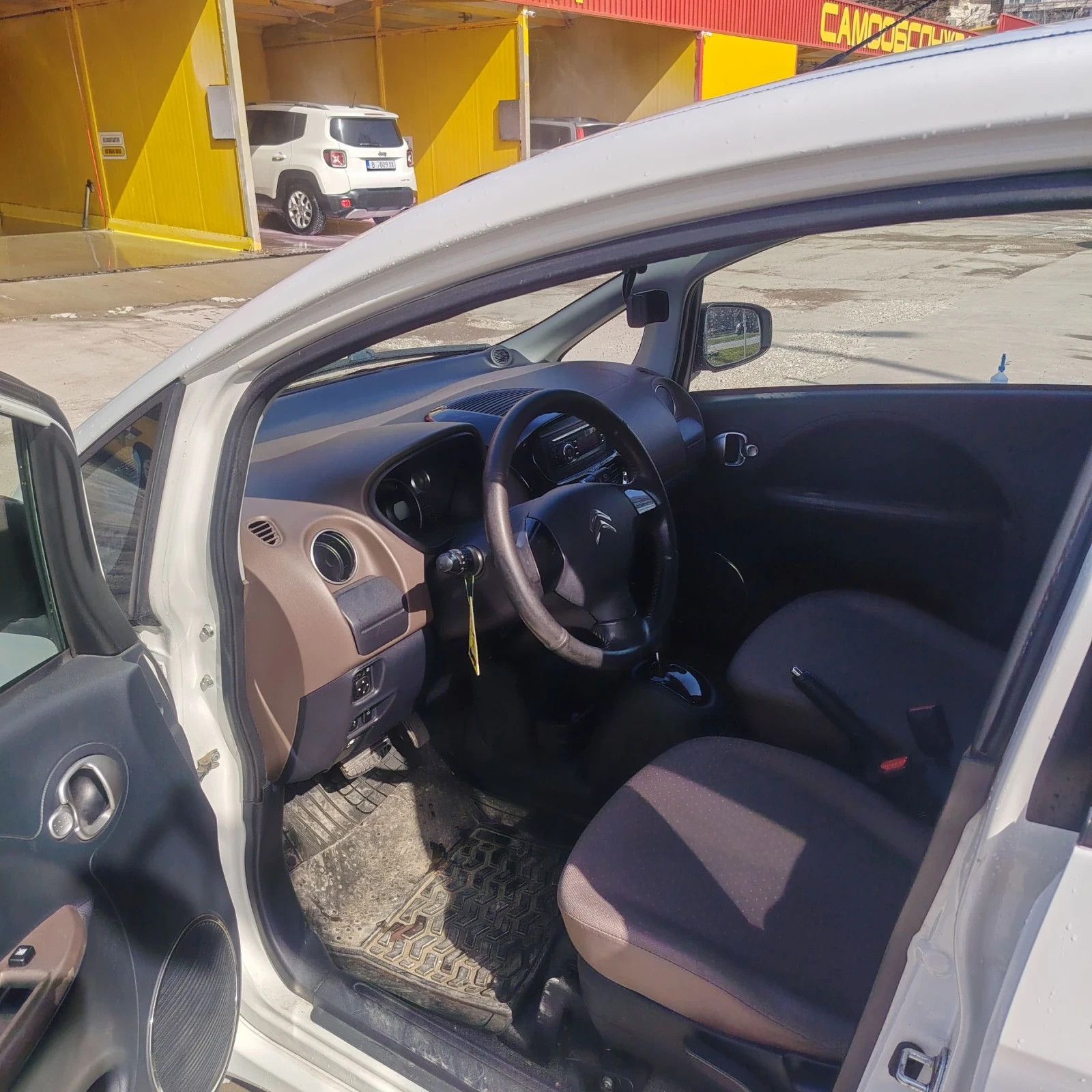 Citroen C - Zero, снимка 5 - Автомобили и джипове - 53890526