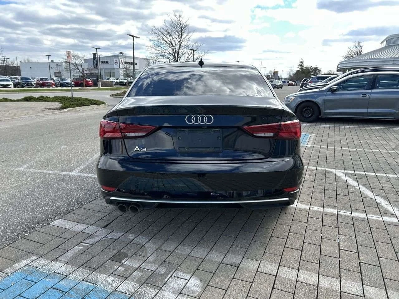 Audi A3 * Premium, Titanium * CARFAX * ЦЕНА ДО БГ, снимка 12 - Автомобили и джипове - 54427643