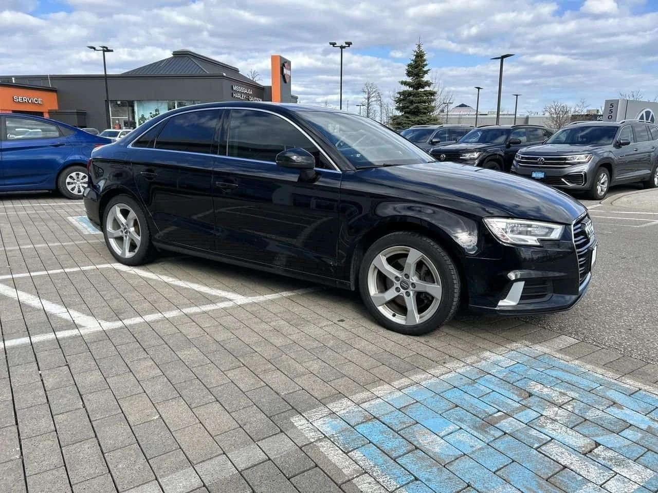 Audi A3 * Premium, Titanium * CARFAX * ЦЕНА ДО БГ, снимка 17 - Автомобили и джипове - 54427643