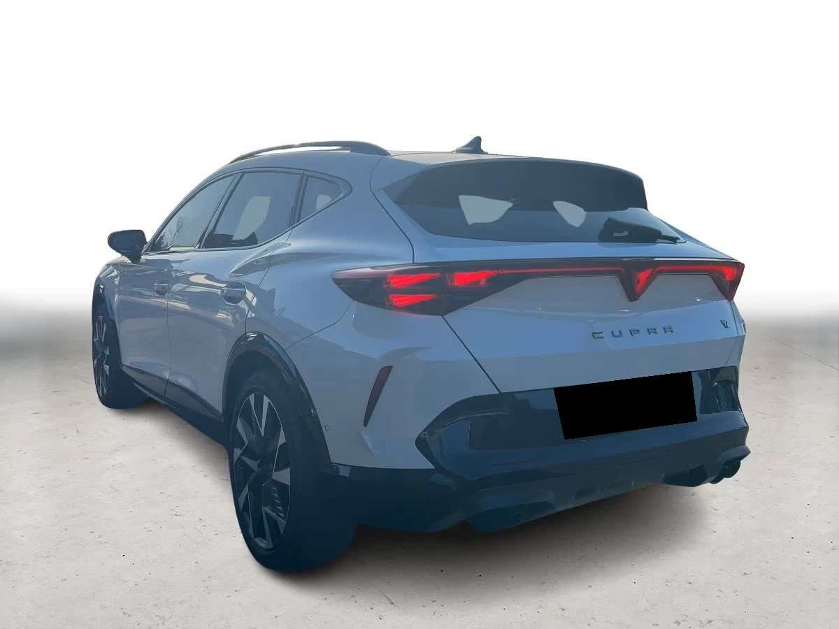 Cupra Formentor VZ* PANO* MEMORY* 360CAM* DISTR* , снимка 4 - Автомобили и джипове - 54455046