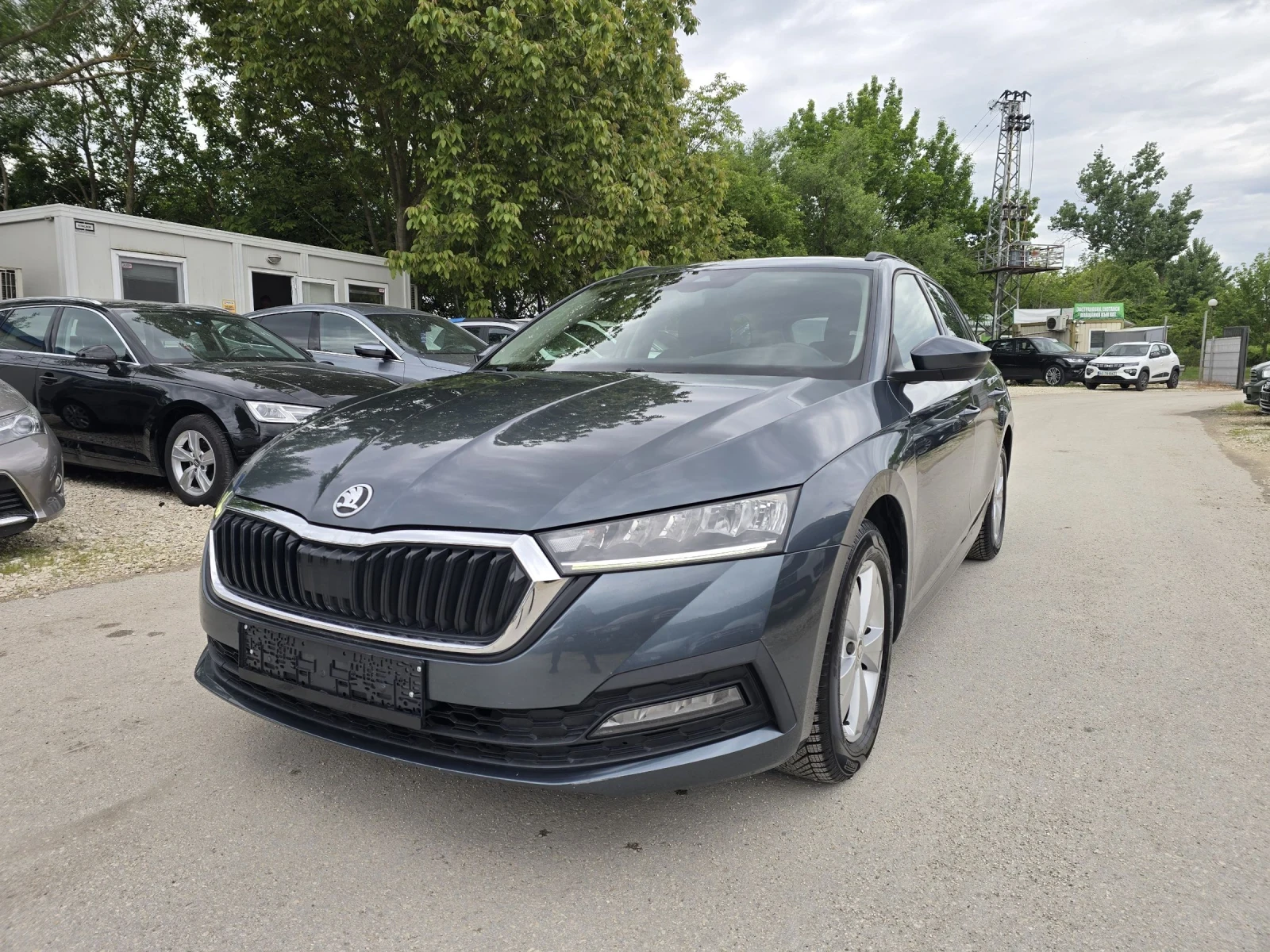 Skoda Octavia 2.0TDI 150к.с Exclusive Топ състояние 