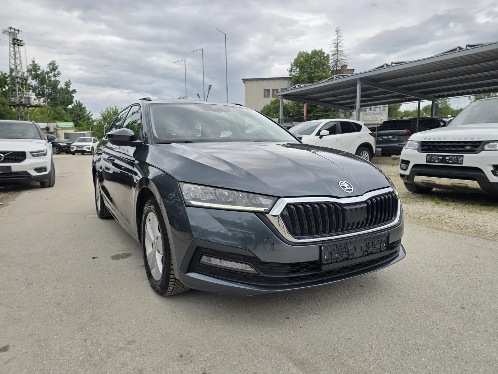 Skoda Octavia 2.0TDI 150к.с Exclusive Топ състояние , снимка 2 - Автомобили и джипове - 54519495