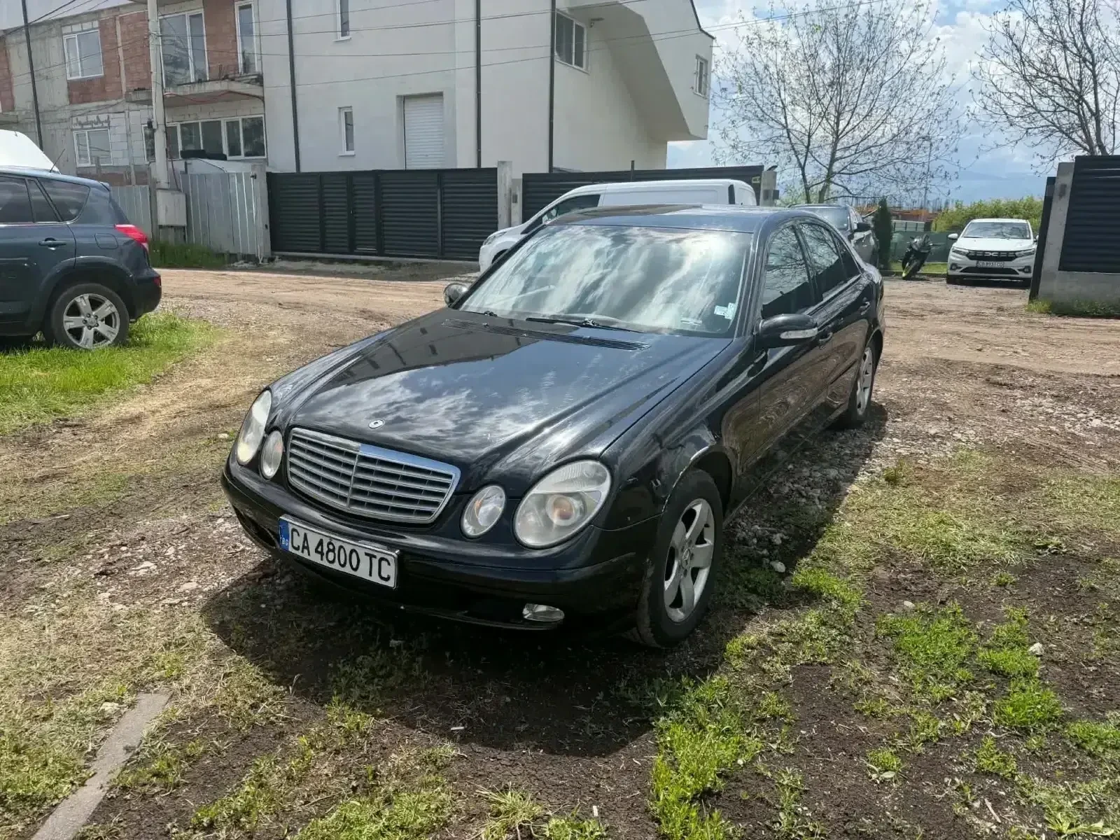 Mercedes-Benz E 270, снимка 2 - Автомобили и джипове - 54573578