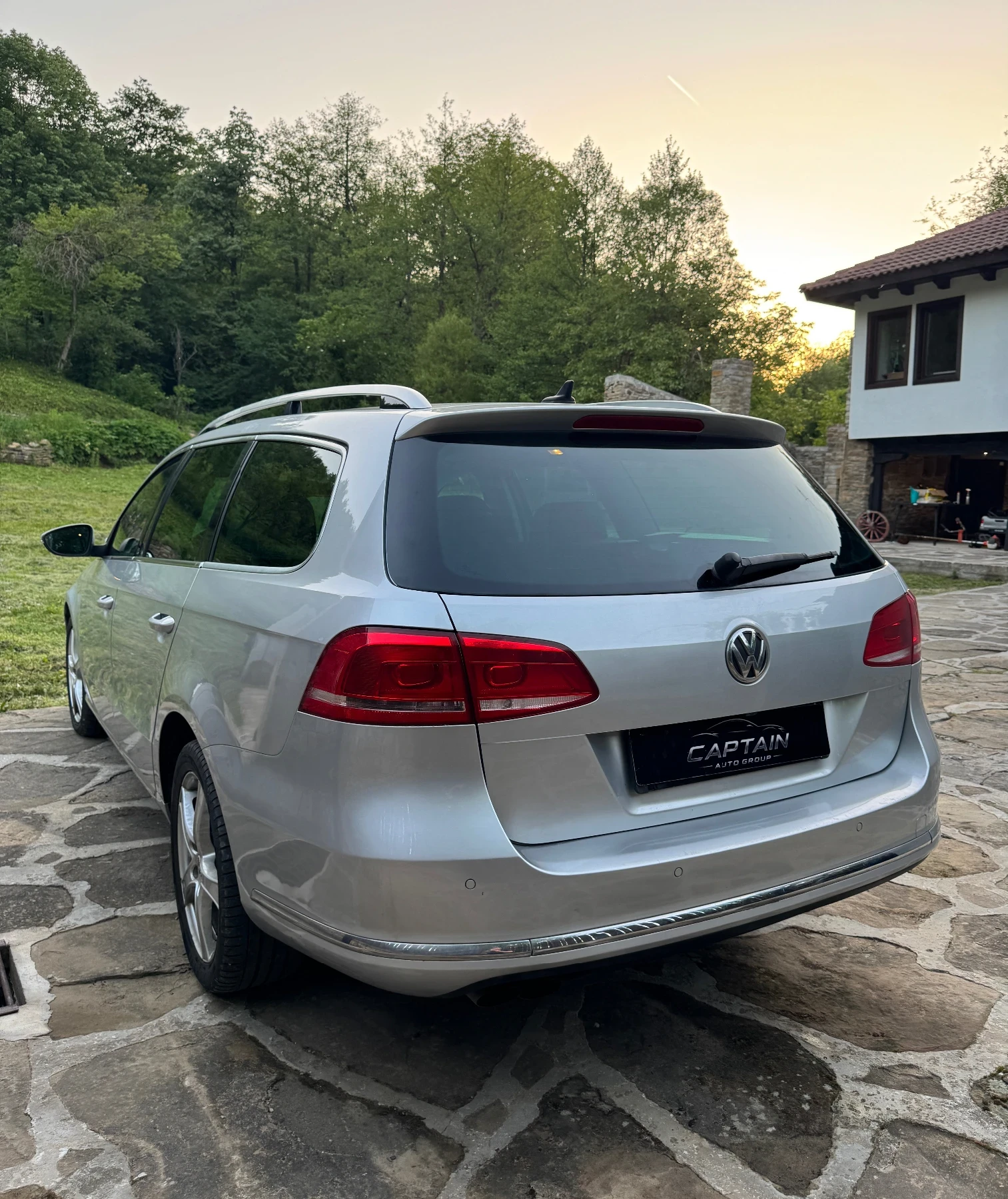 VW Passat 2.0 TDI HIGHLINE / ГАРАНЦИЯ! , снимка 4 - Автомобили и джипове - 54694647