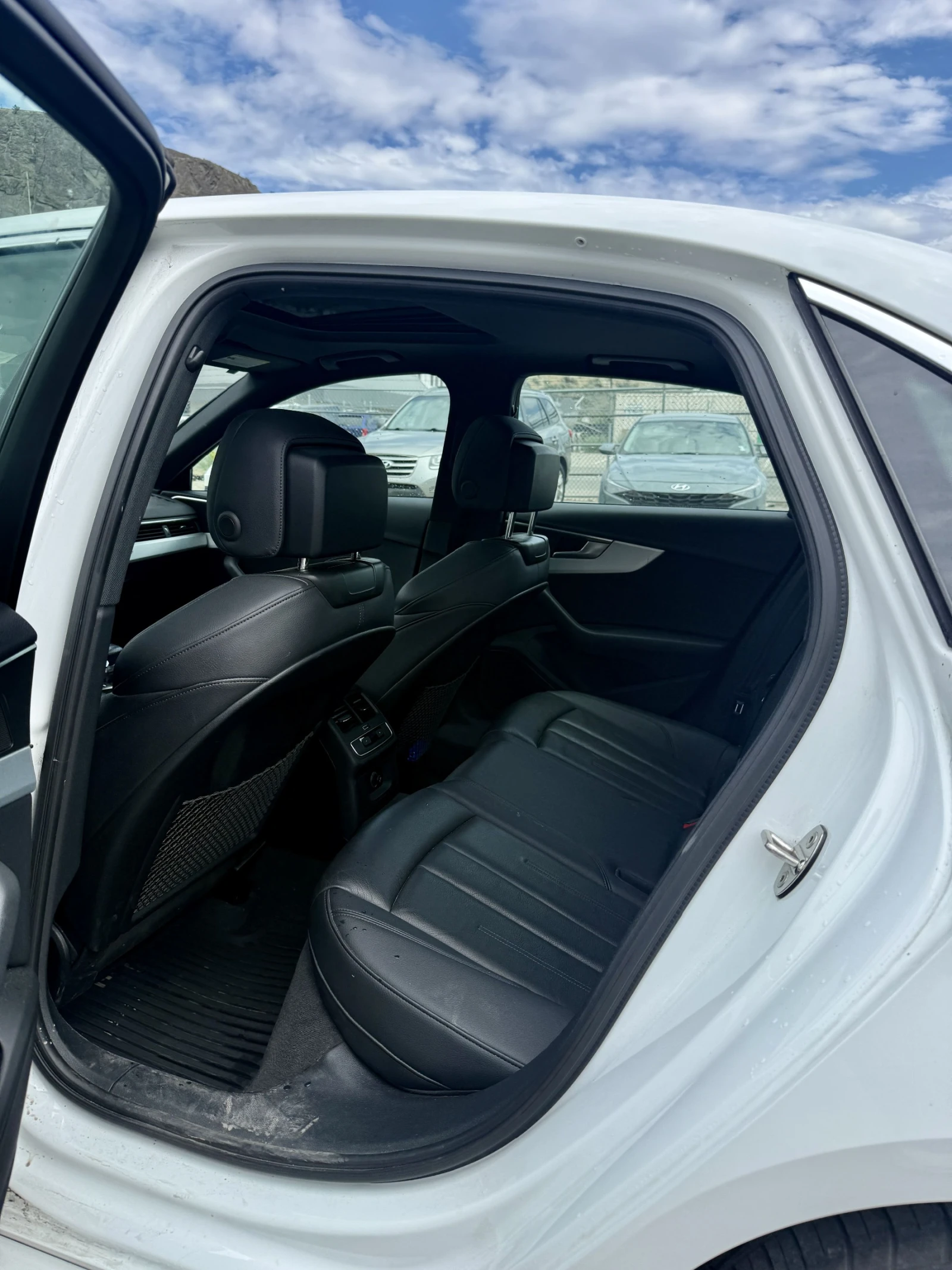 Audi A4 PROGRESSIV, снимка 17 - Автомобили и джипове - 54721475