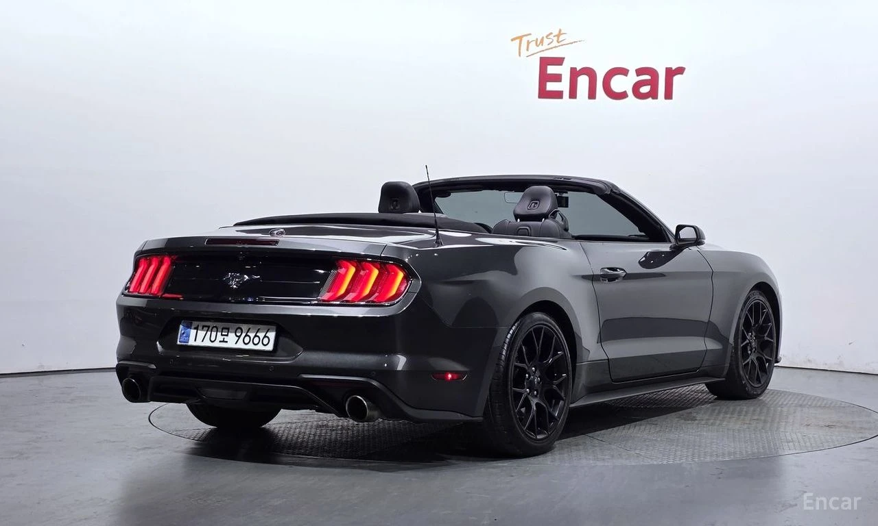 Ford Mustang 2.3 Eco Boost FACE* КОЖА* NAVI* ПОДГРЕВ* ОБДУХВАНЕ, снимка 3 - Автомобили и джипове - 54923500