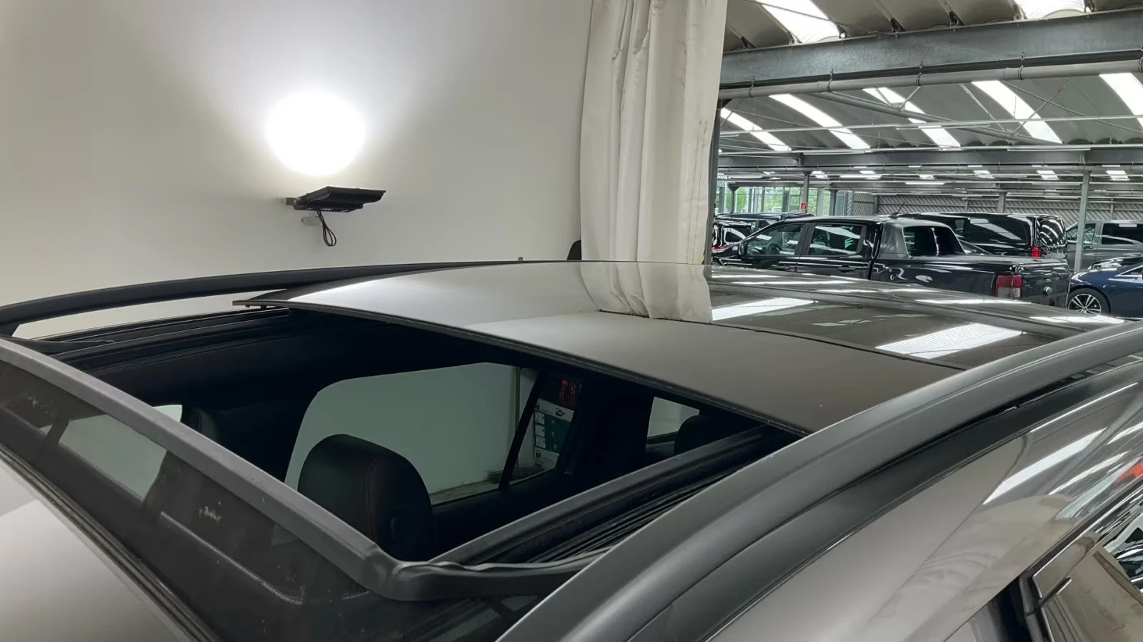 Mercedes-Benz EQB 300/228HP/4MATIC/AMG/360/PANO/NIGHT/KLESS/ACC/490z, снимка 7 - Автомобили и джипове - 54931838