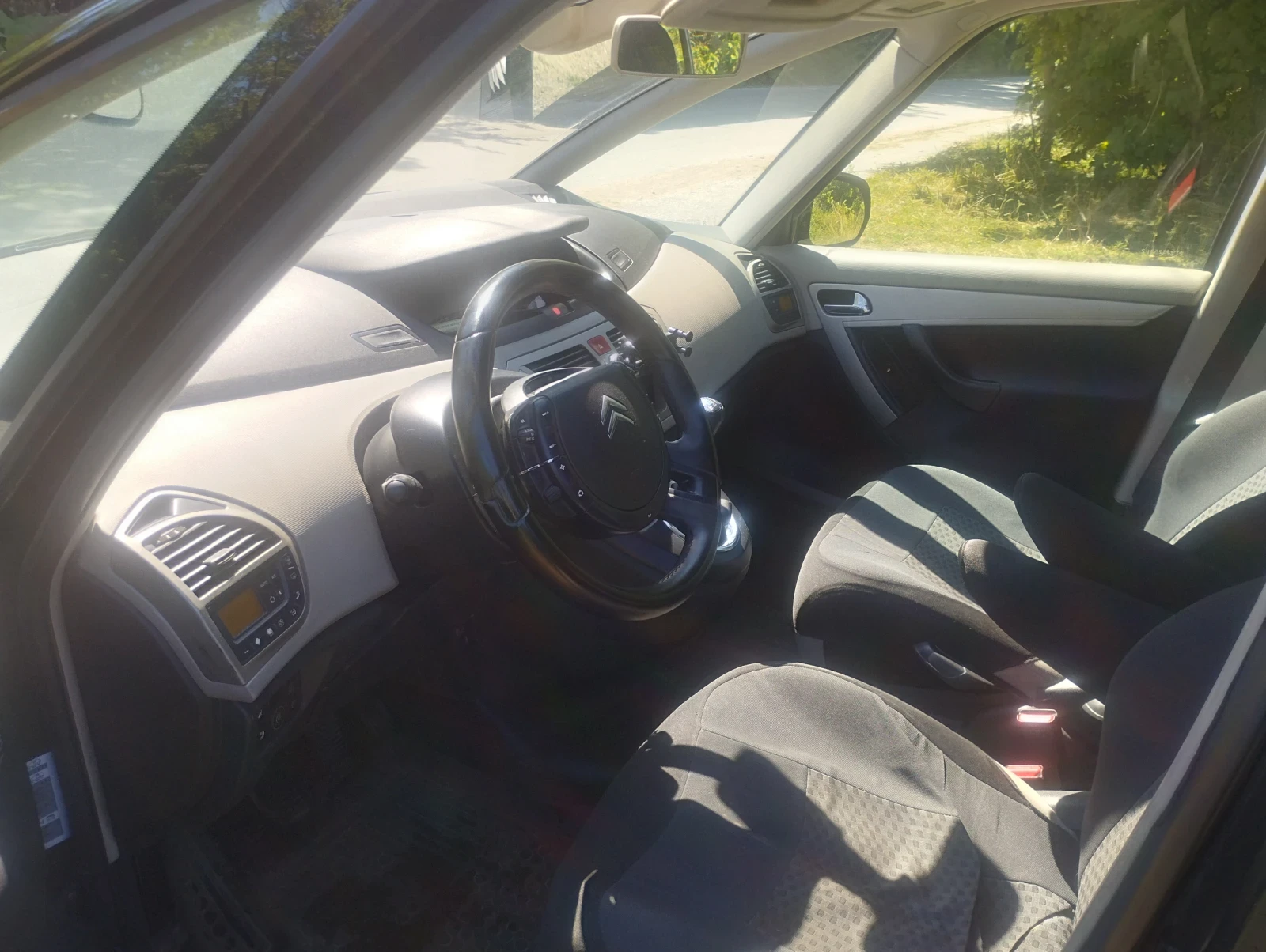 Citroen C4 Picasso, снимка 4 - Автомобили и джипове - 55513358