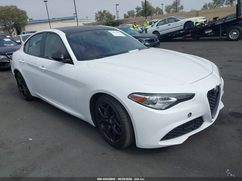 Alfa Romeo Giulia 2.0l Rwd