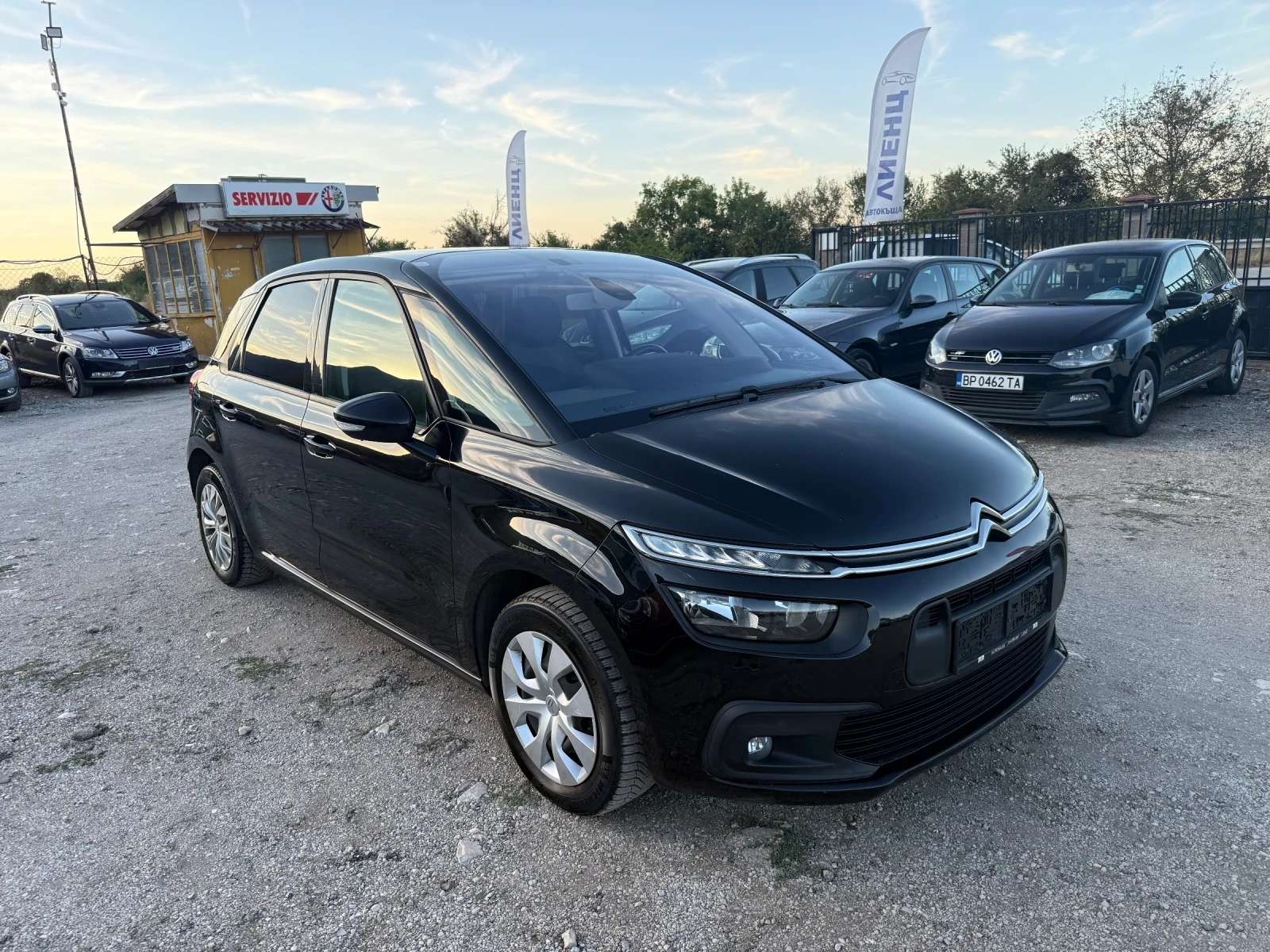 Citroen C4 Picasso 1.2 I 110 к.с. ЕВРО 6, снимка 4 - Автомобили и джипове - 55954585