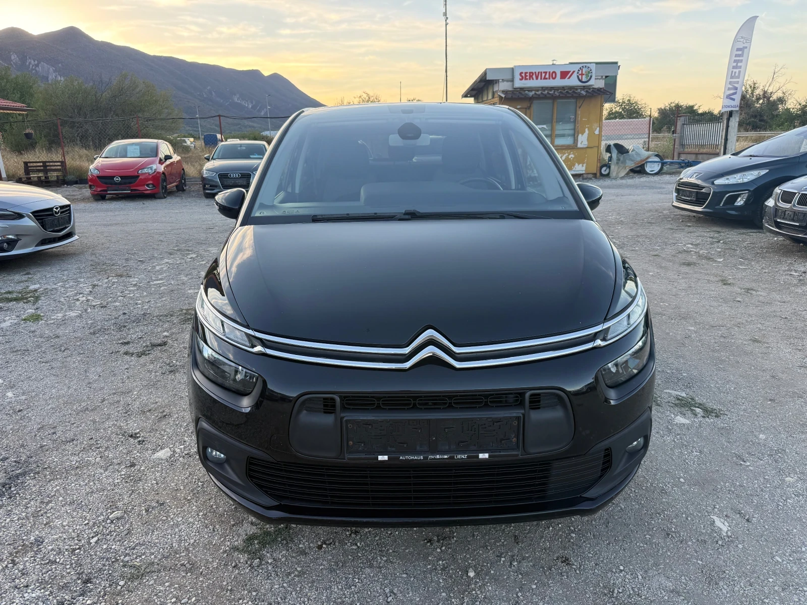Citroen C4 Picasso 1.2 I 110 к.с. ЕВРО 6, снимка 3 - Автомобили и джипове - 55954585
