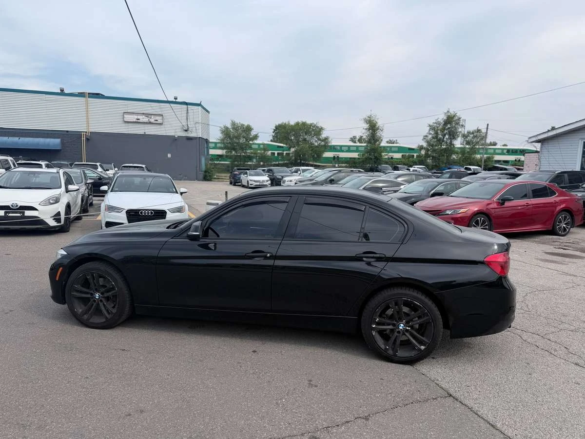BMW 330 I XDrive, ������ ���� �� �� | Mobile.bg � ����������� 5