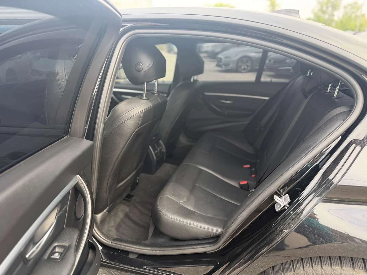BMW 330 I XDrive, ������ ���� �� �� | Mobile.bg � ����������� 11