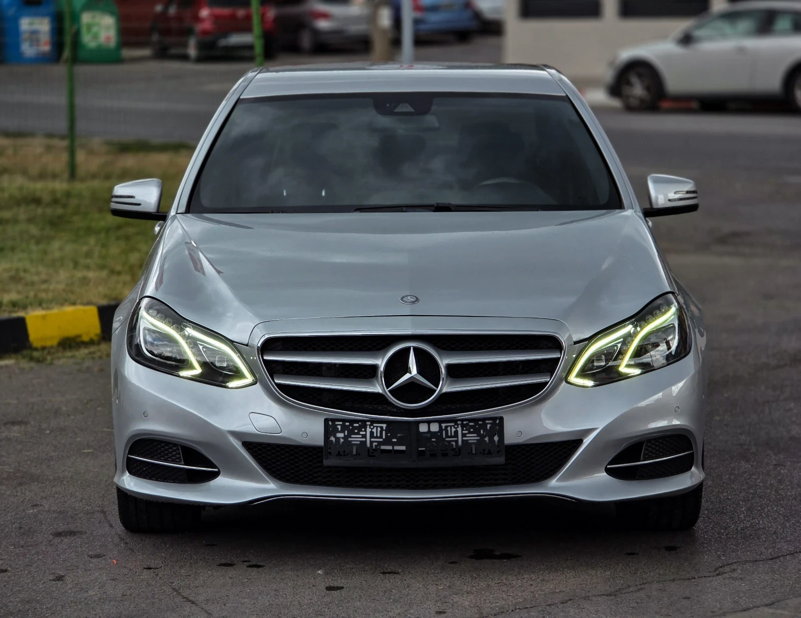 Mercedes-Benz E 220 9G-Tronic Facelift , снимка 8 - Автомобили и джипове - 56202966