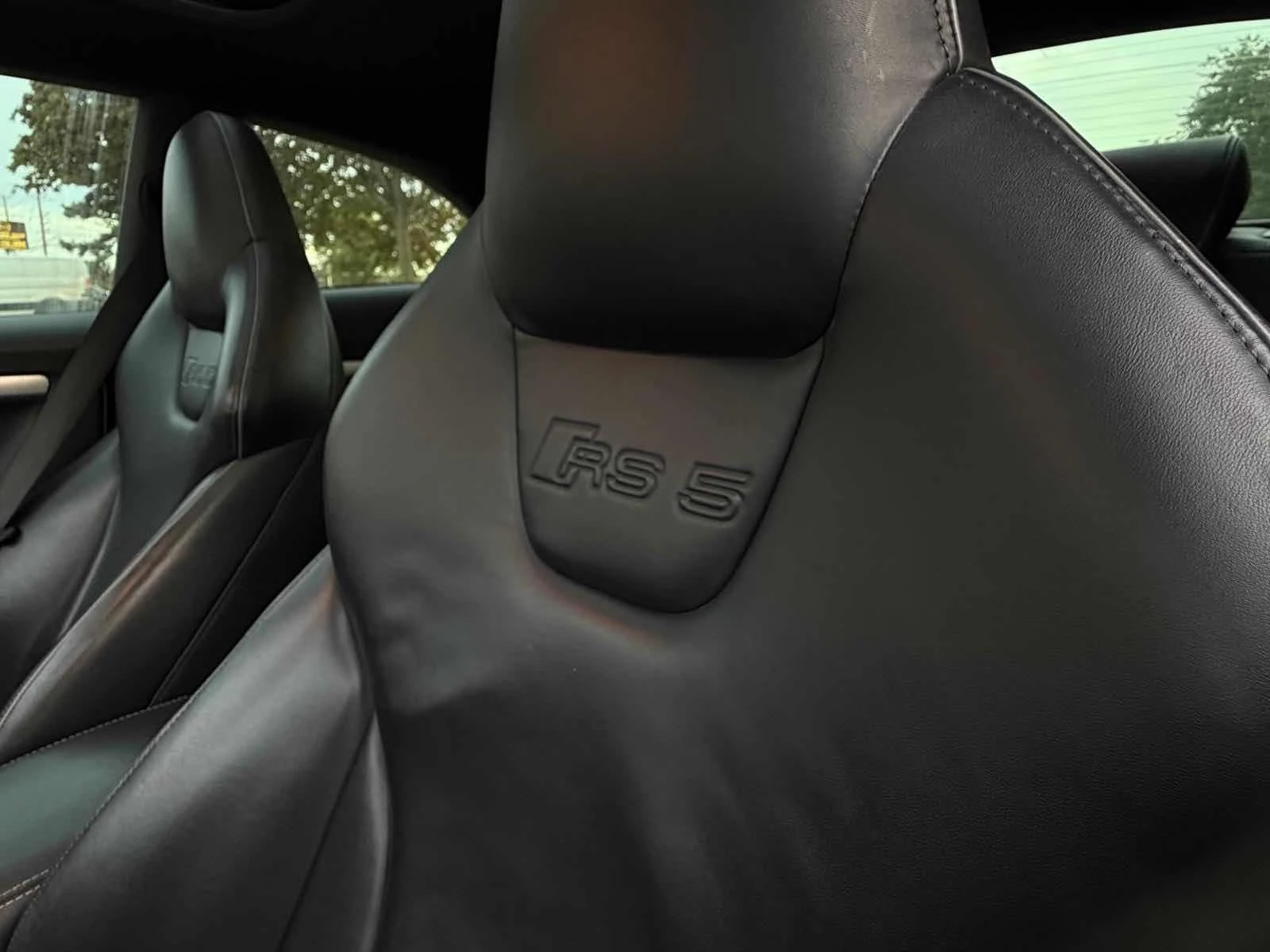 Audi Rs5 4.2 S-TRONIC FULL SHADOW, снимка 11 - Автомобили и джипове - 56388924