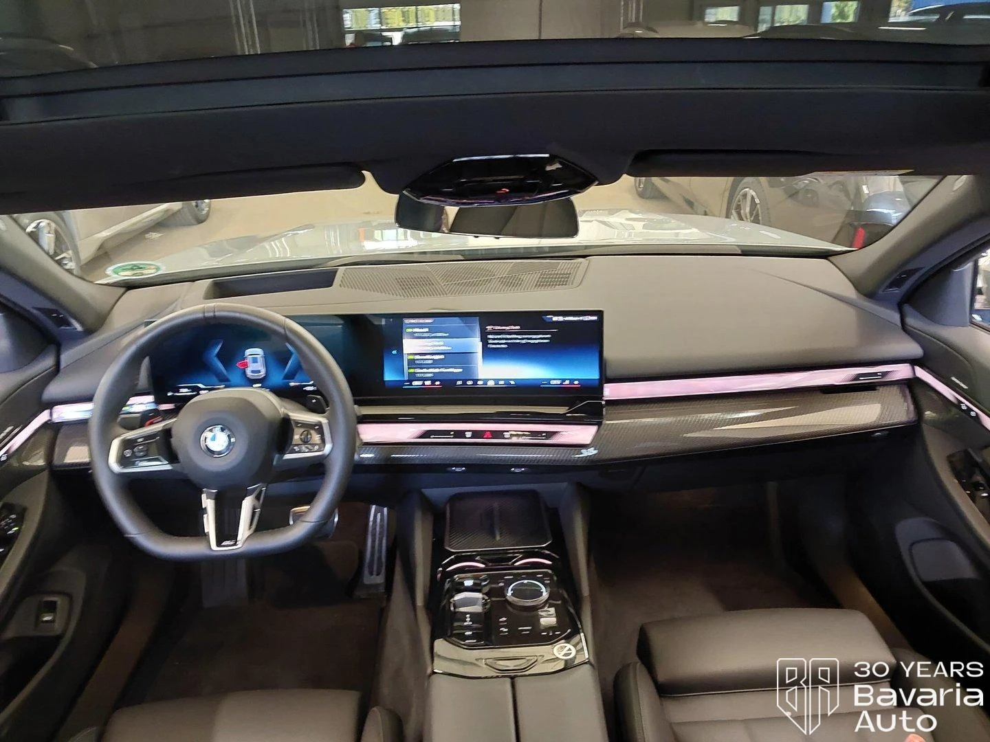 BMW 520 d xDrive Touring Steptronic, снимка 6 - Автомобили и джипове - 56395618