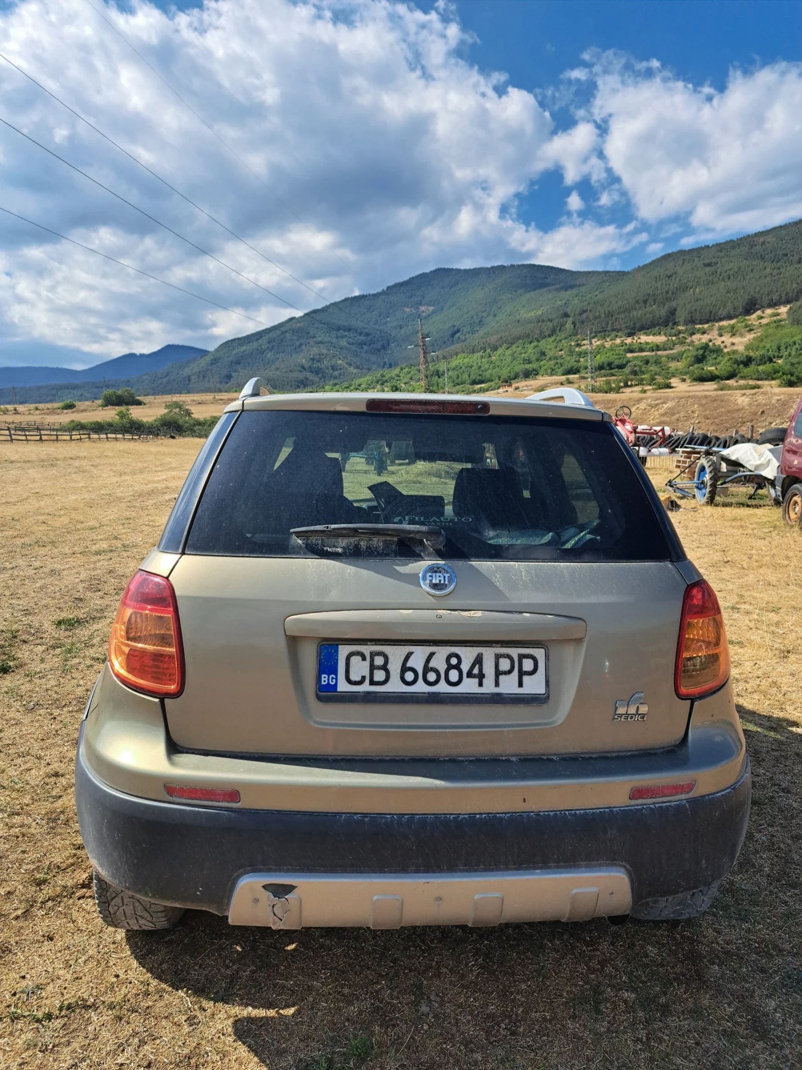 Fiat Sedici, снимка 3 - Автомобили и джипове - 56542271