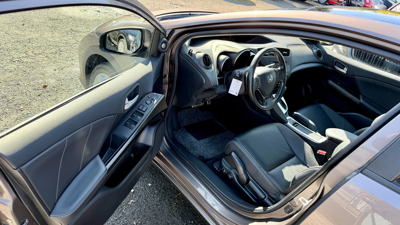 Honda Civic 1.8i ���������! ���� ���������!PDC, ���������, Nav | Mobile.bg � ����������� 9