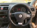 VW Golf 1.6 FSI, снимка 6 - Автомобили и джипове - 40418258