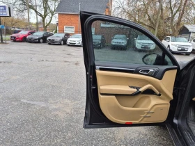 Porsche Cayenne 3.6* PLATINUM EDITION* BOSE* ПОДГРЕВ* КАМЕРА* ПАНО, снимка 6