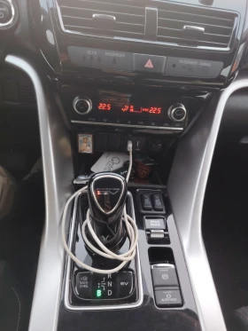 Mitsubishi Eclipse Cross Plug in hybrid 4x4 - 20500 € / 40094.51 лв. - 40461138 4