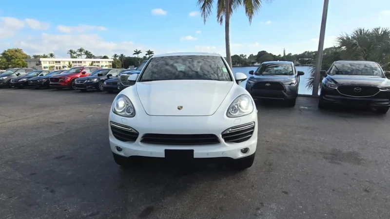 Porsche Cayenne, снимка 1 - Автомобили и джипове - 48718094