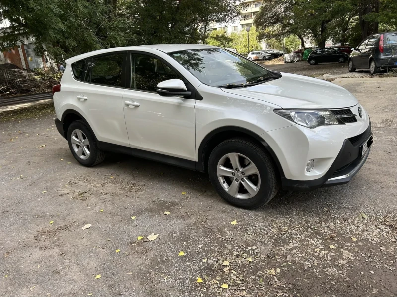 Toyota Rav4, снимка 2 - Автомобили и джипове - 52265933