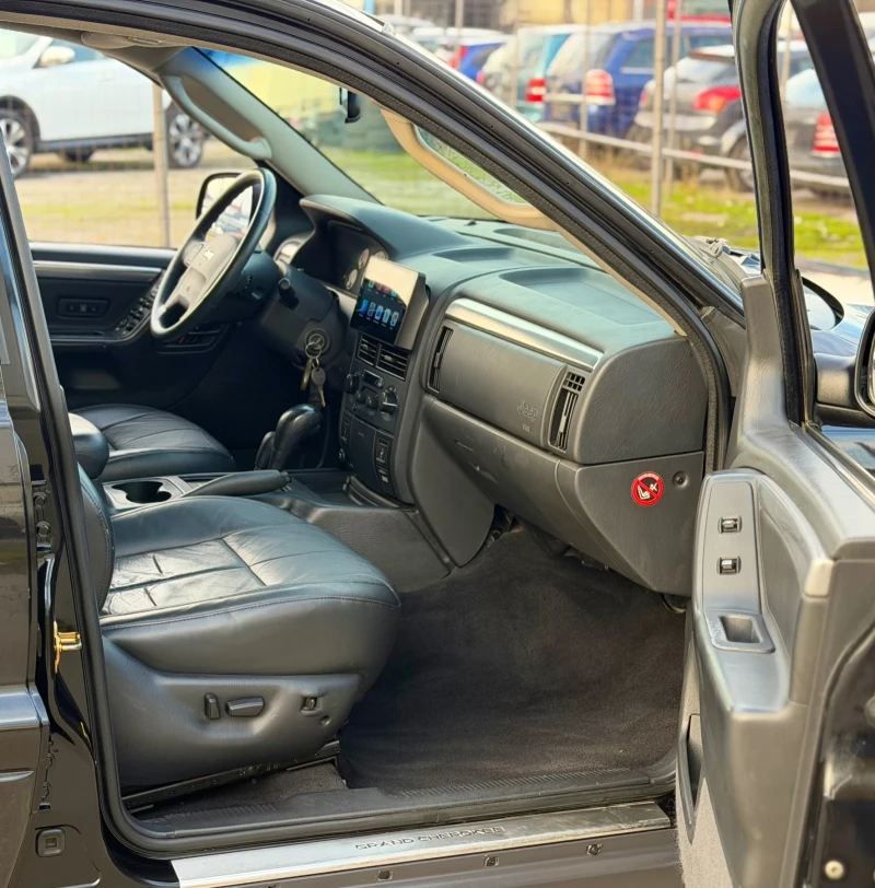 Jeep Grand cherokee 4.7i Facelift Кожа/Навигация/Vision Series/191хил , снимка 7 - Автомобили и джипове - 53061351