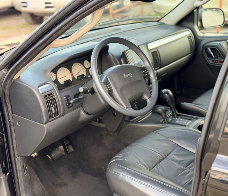 Jeep Grand cherokee 4.7i Facelift Кожа/Навигация/Vision Series/191хил , снимка 8 - Автомобили и джипове - 53061351