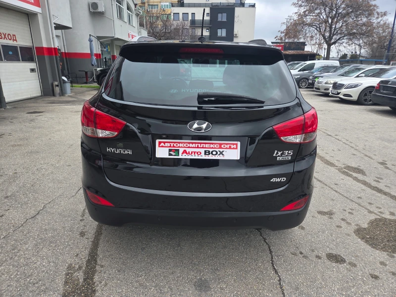 Hyundai IX35 2.0 CRDi(184Hp)Premium/AT/4x4/Navi/Камера/Keyless, снимка 4 - Автомобили и джипове - 53428469