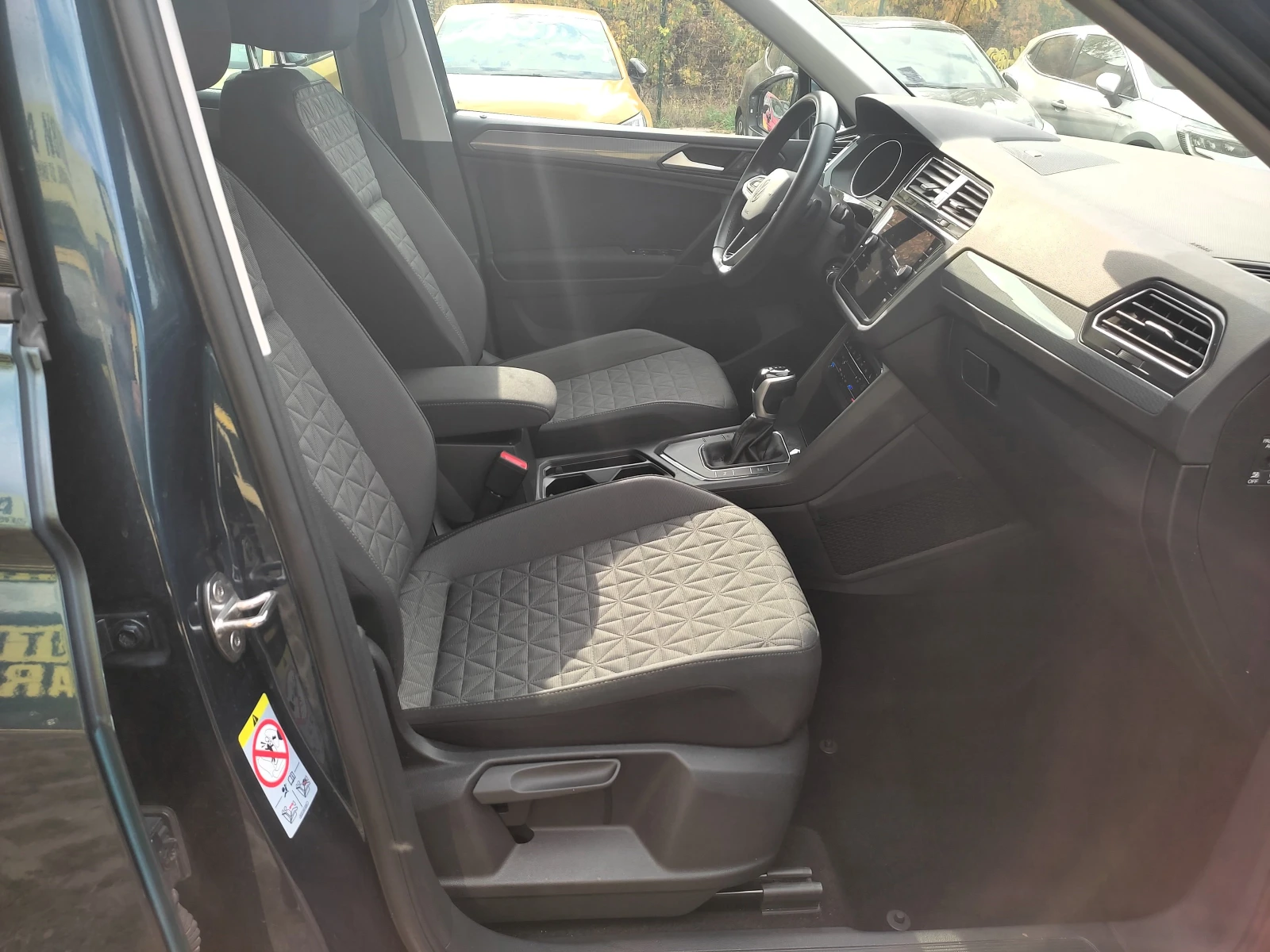 VW Tiguan 1.5 TSI DSG 150kc. | Mobile.bg   13