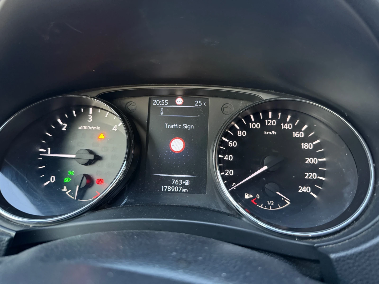 Nissan Qashqai  - изображение 8