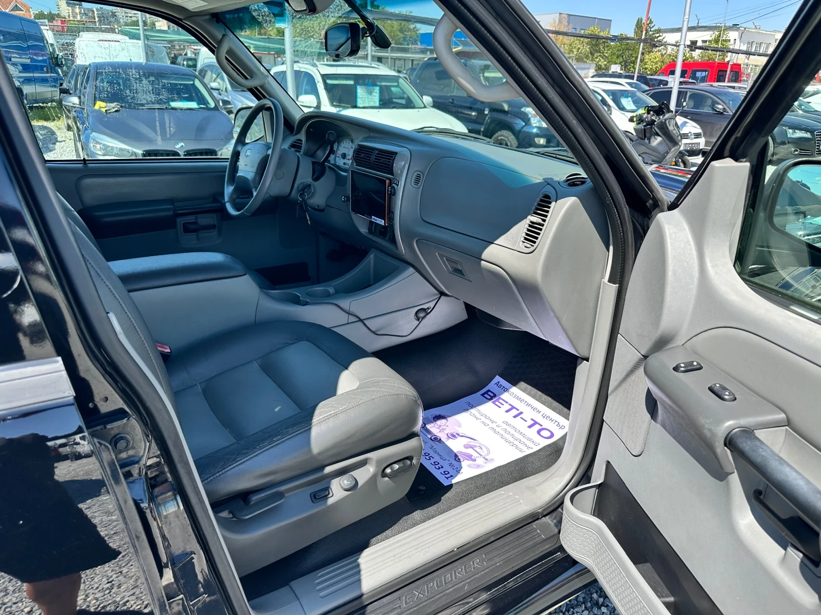 Ford Explorer 4.0 i - изображение 10