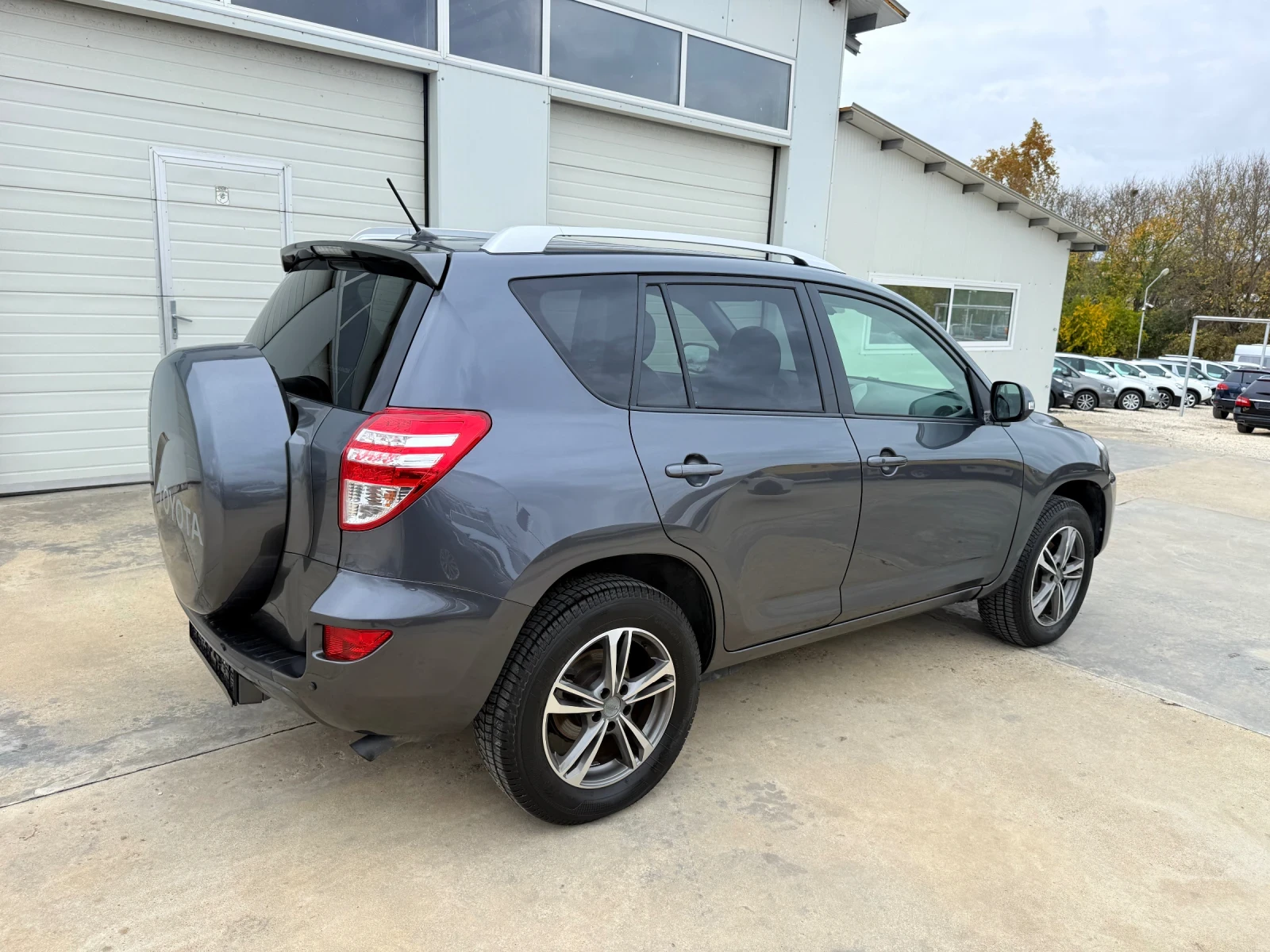 Toyota Rav4 2.2D4D 150k.c* 4x4* Facelife* UNIKAT*  | Mobile.bg   13