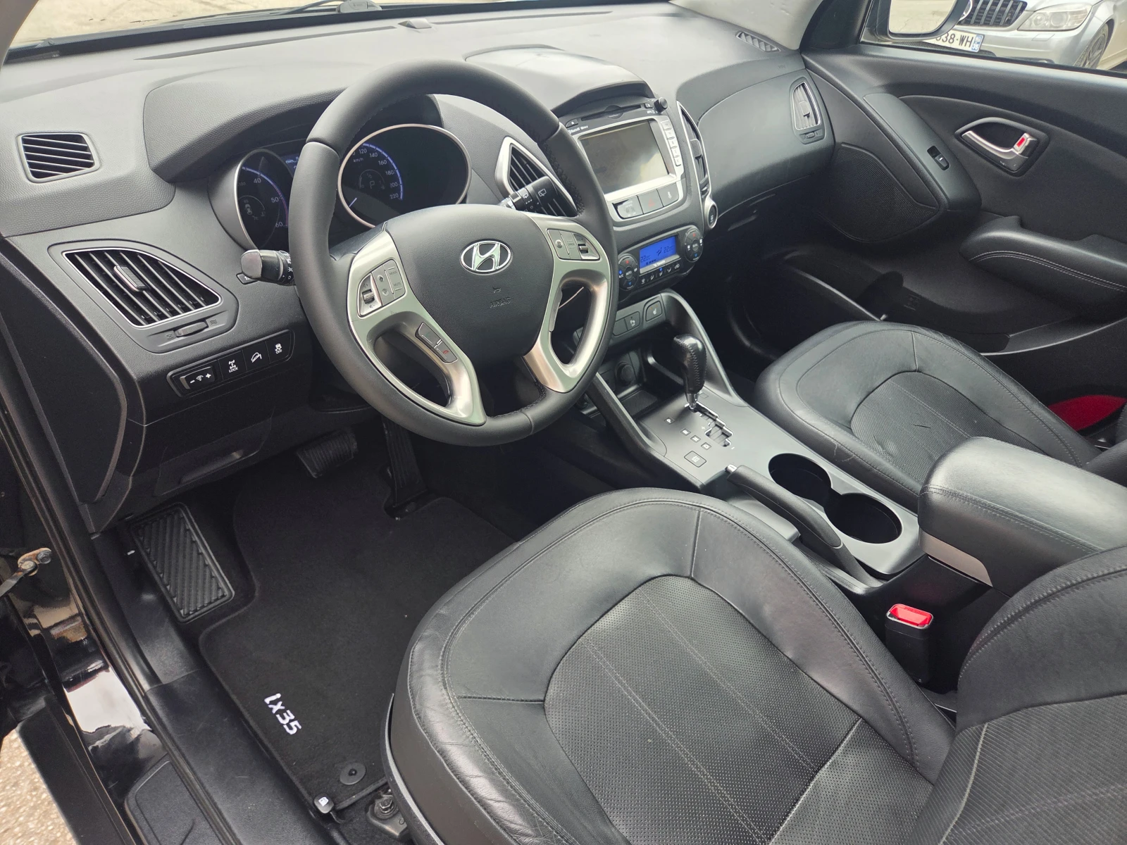 Hyundai IX35 2.0 CRDi(184Hp)Premium/AT/4x4/Navi/Камера/Keyless - изображение 9