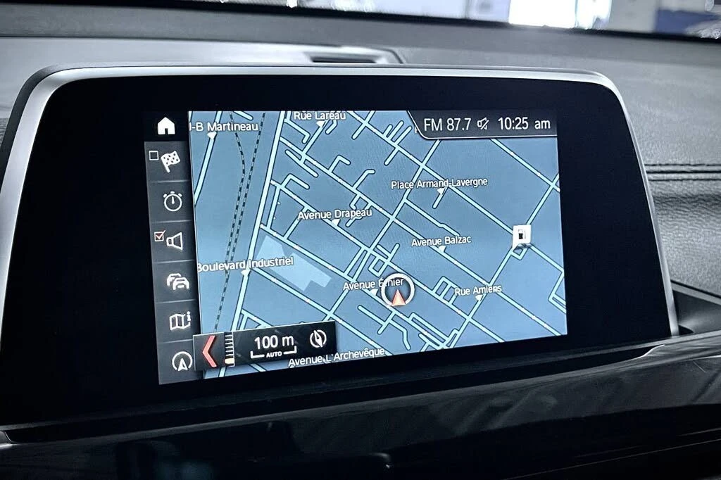 BMW X2 xDrive* АвтоКредит* (ЦЕНА ДО БГ), снимка 15 - Автомобили и джипове - 54030965