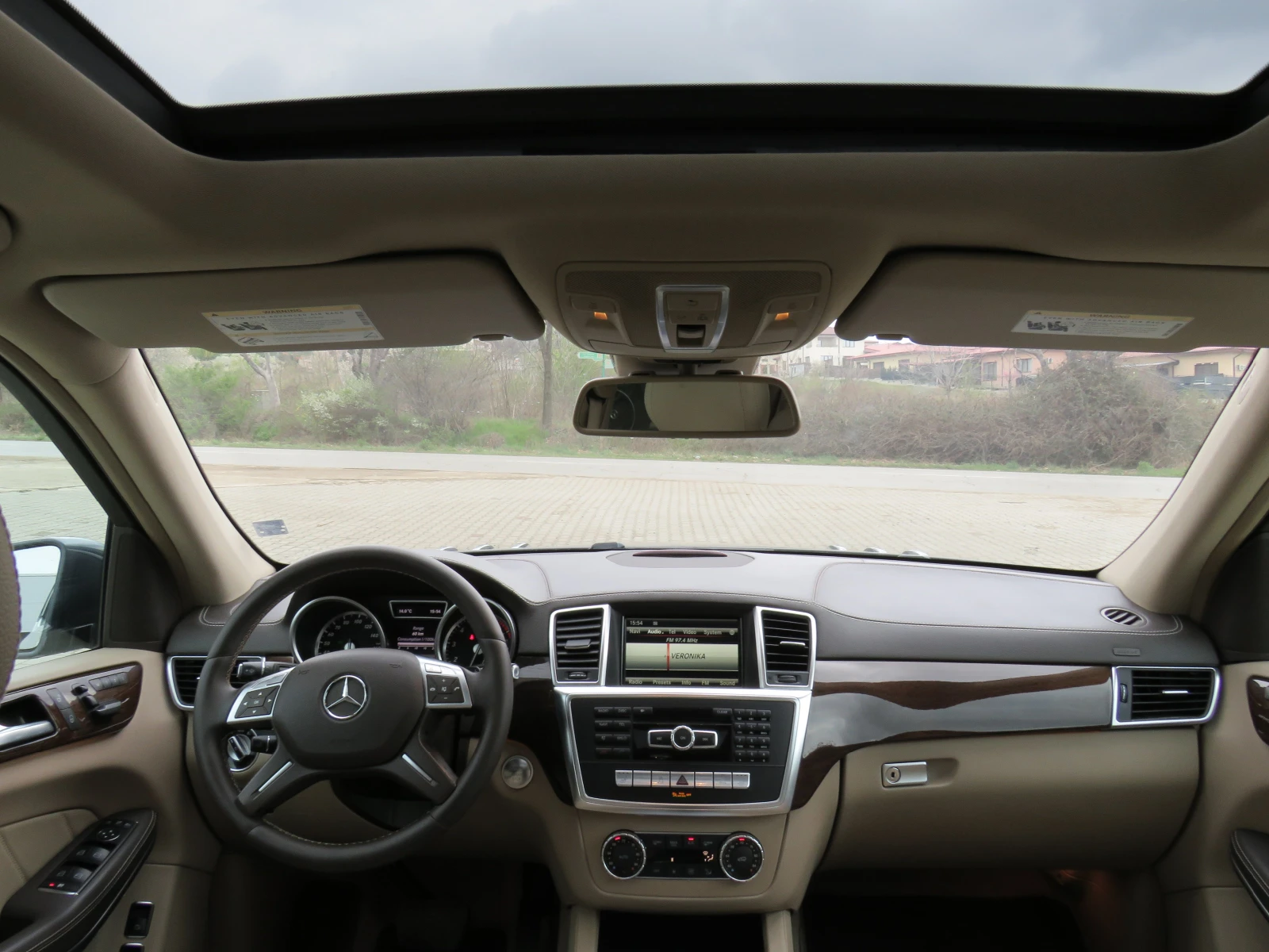 Mercedes-Benz GL 550 * V8 BI-TURBO AMG PACK 7-МЕСТЕН* , снимка 14 - Автомобили и джипове - 54134504