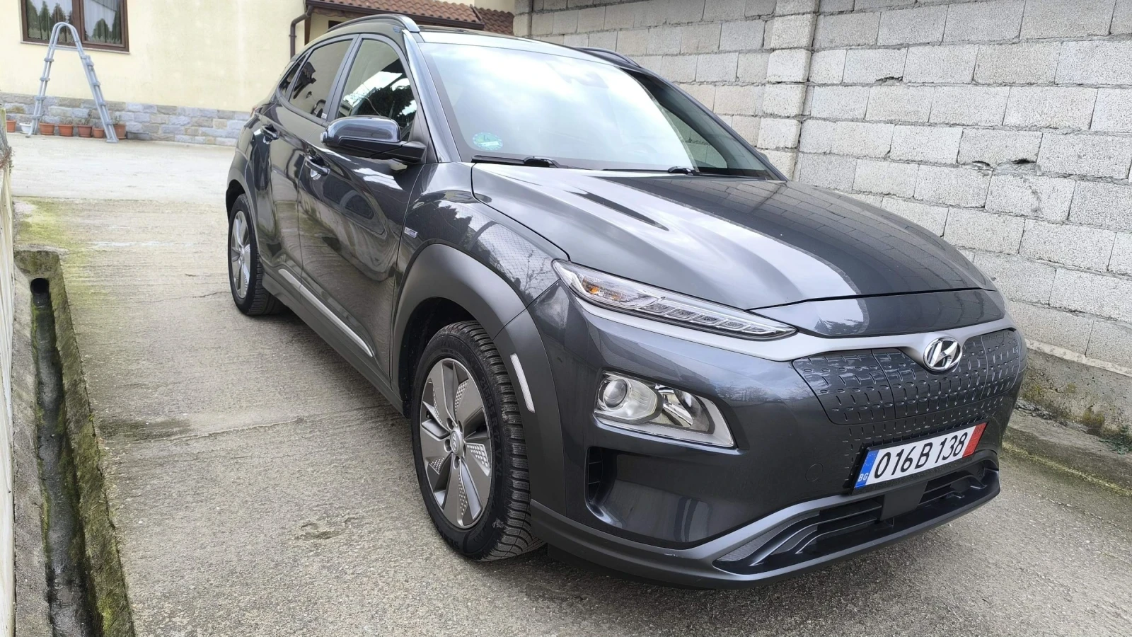Hyundai Kona, снимка 2 - Автомобили и джипове - 54139073