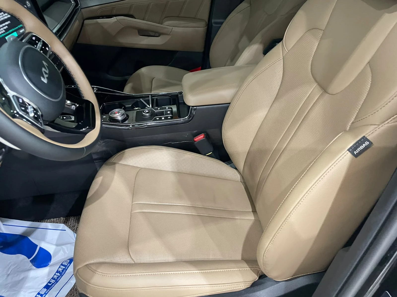 Kia Sorento HEV 1.6 ! 2WD ! Noblesse !, снимка 7 - Автомобили и джипове - 55277612