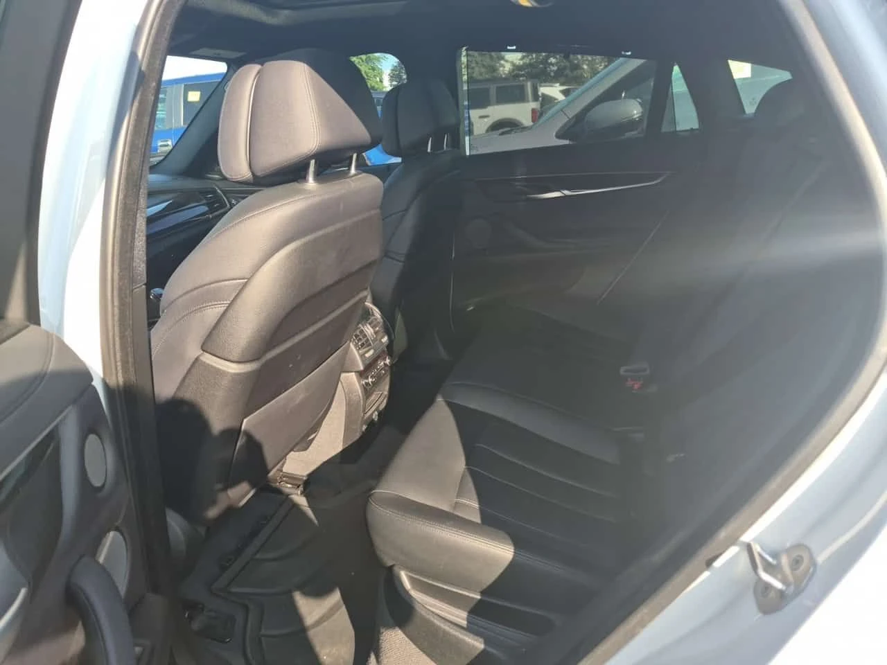 BMW X6 | HARMAN/K | HUD | CARFAX | ПАНОРАМА | , снимка 12 - Автомобили и джипове - 55403400