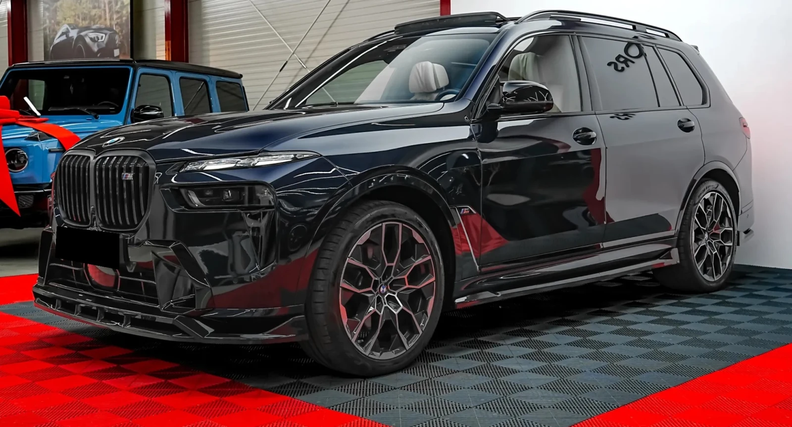 BMW X7 M60i xDrive 4.4 V8 Maxton Design Package