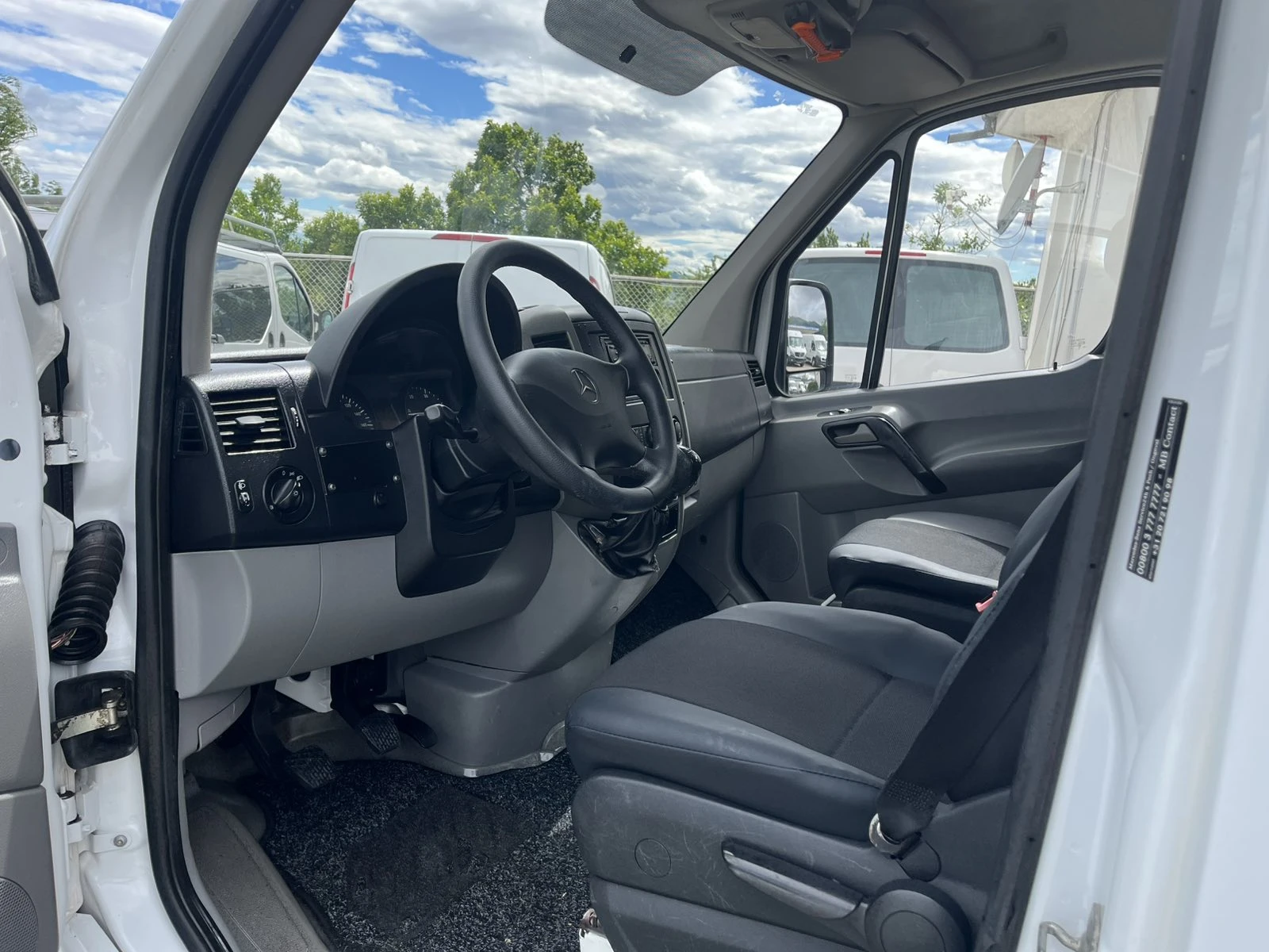 Mercedes-Benz Sprinter ТРИСТРАНЕН САМОСВАЛ - изображение 8