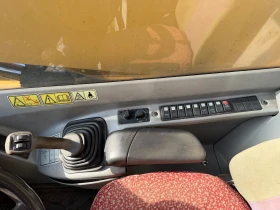 Телескопичен товарач Caterpillar TH 330 B С КОФА И ВИЛИЦИ ЛИЗИНГ, снимка 10