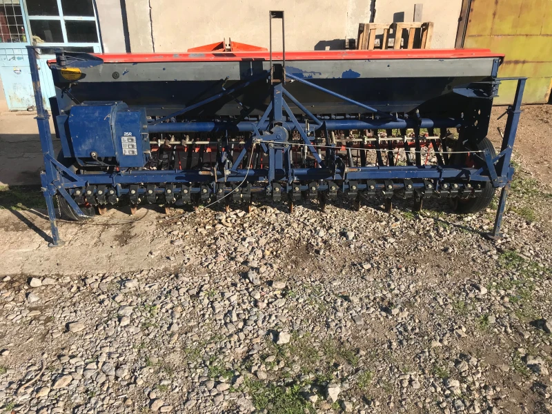 Сеялка Nordsten 3 mt.////6 броя, снимка 2 - Селскостопанска техника - 53047165