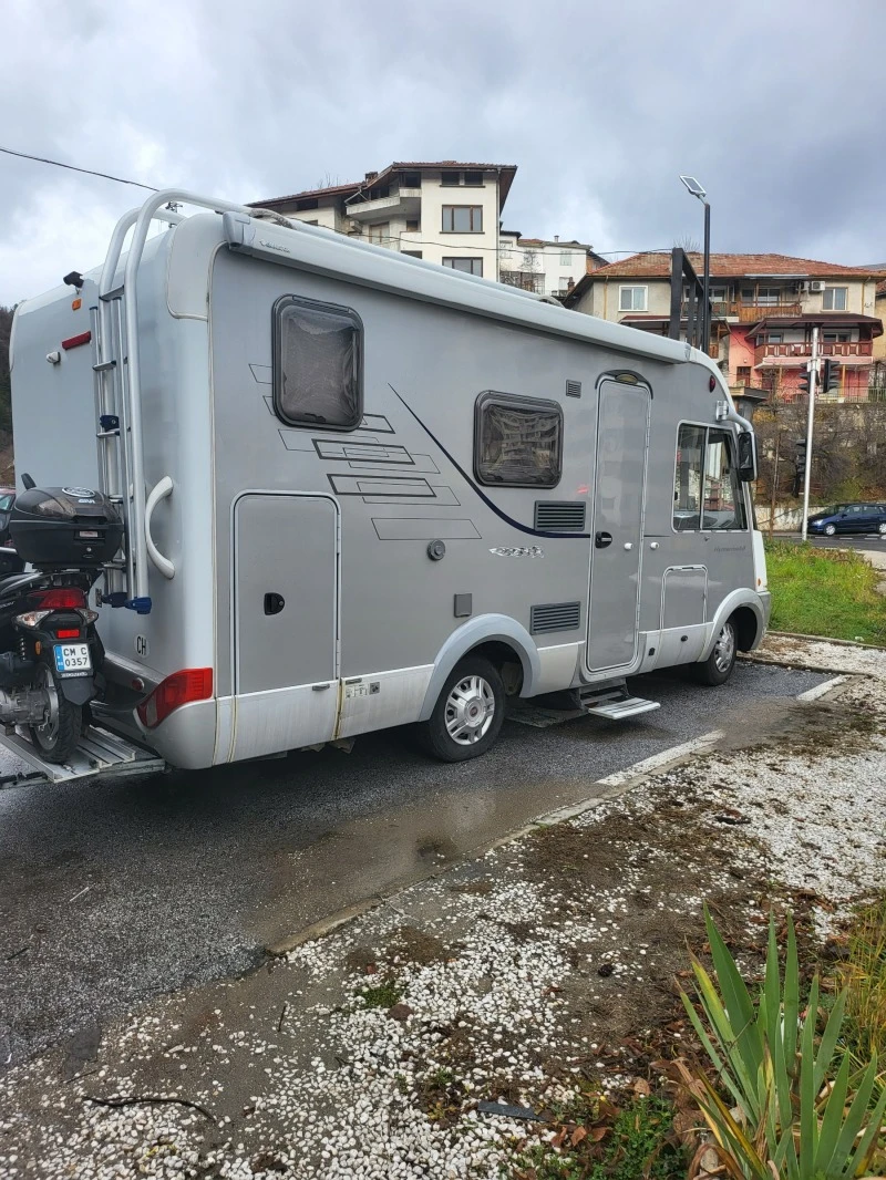 Кемпер HYMER / ERIBA, снимка 16 - Каравани и кемпери - 47399773