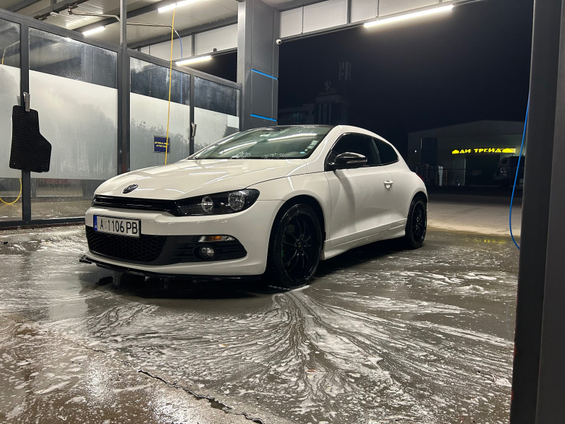 VW Scirocco, снимка 1 - Автомобили и джипове - 46717424