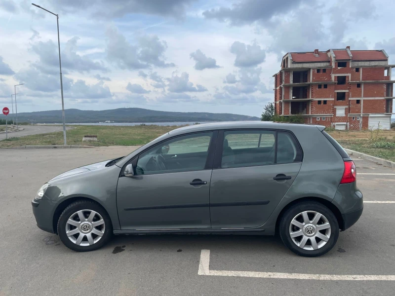 VW Golf 5 1.9 TDI, снимка 7 - Автомобили и джипове - 47313040