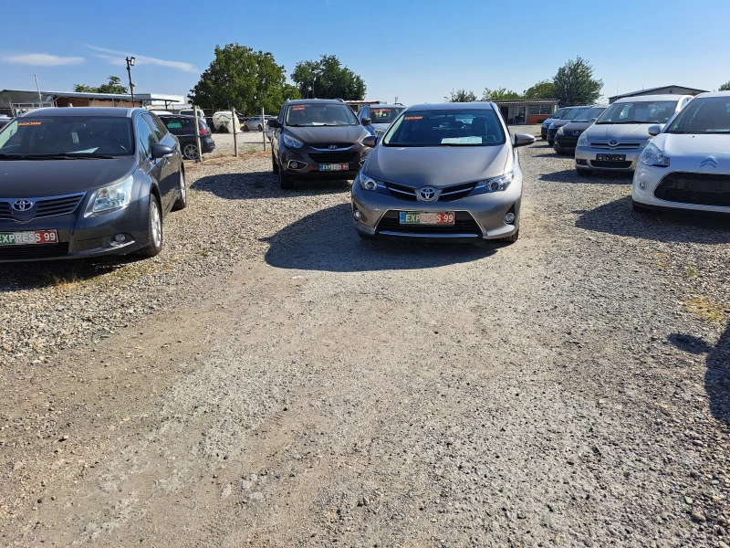 Toyota Auris 1.6i , снимка 15 - Автомобили и джипове - 47339051